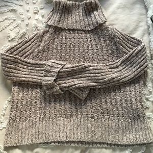 FREE PEOPLE Cable Crop Sweater Size M Pink Gray Metallic Turtleneck Knit